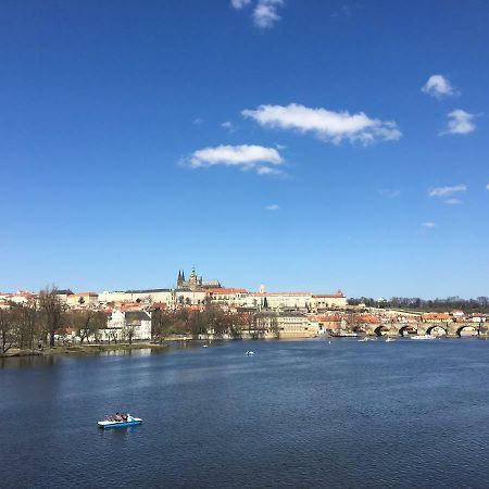 The Dancing House Residence, Two Bedroom Apartment With Balcony Near River! Prag Dış mekan fotoğraf